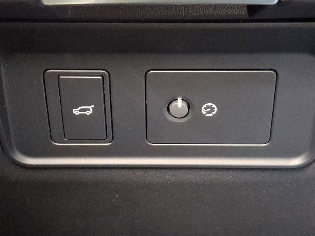 2023 Land Rover Discovery Sport S R-Dynamic