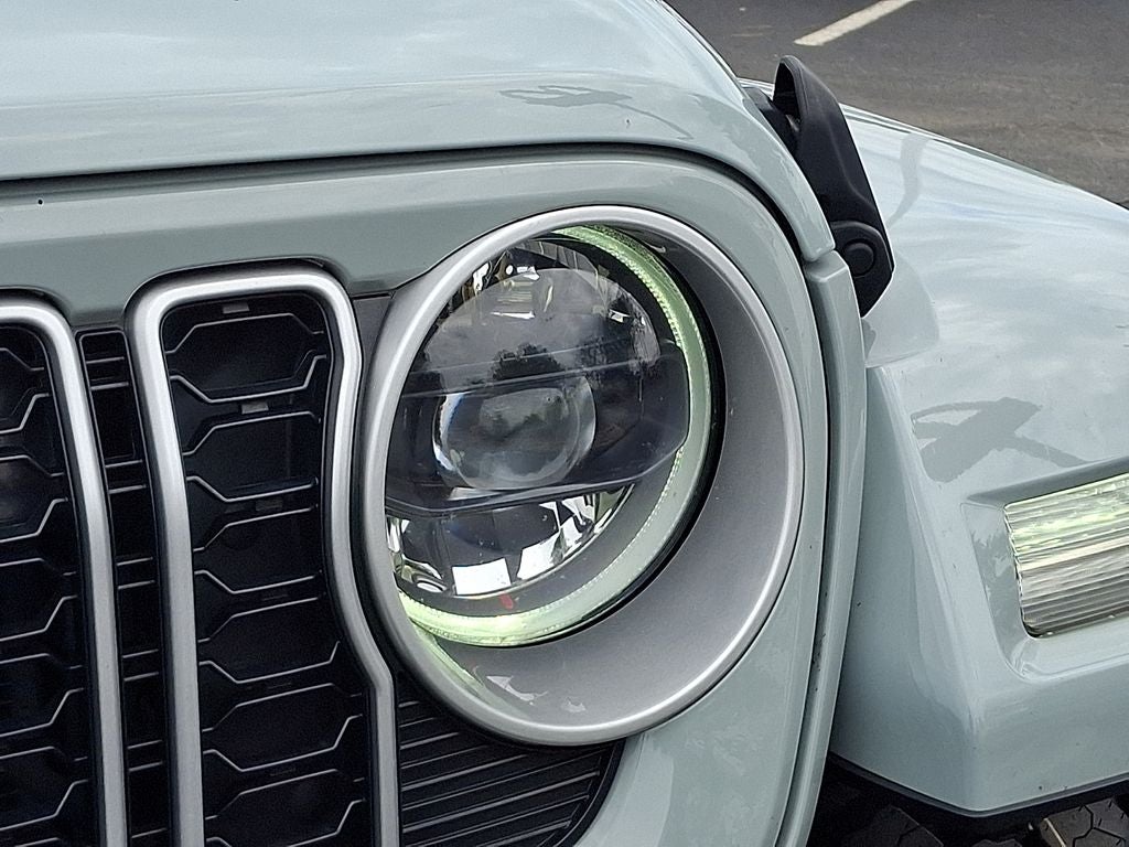 2024 Jeep Wrangler Sahara 4xe