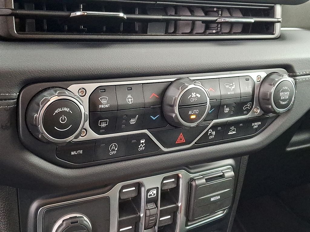 2024 Jeep Gladiator Mojave