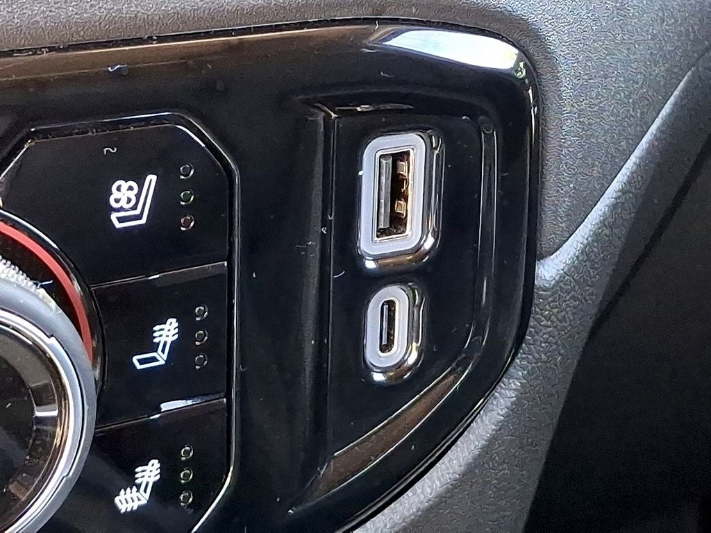 2024 Chevrolet Silverado 3500HD LTZ