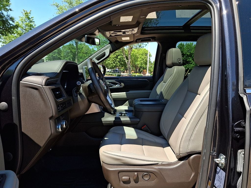 2023 GMC Yukon XL SLT