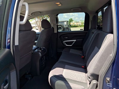 2024 Nissan Titan SV