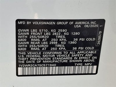 2025 Volkswagen Atlas 2.0T SE w/Technology