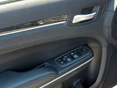 2023 Chrysler 300 Touring