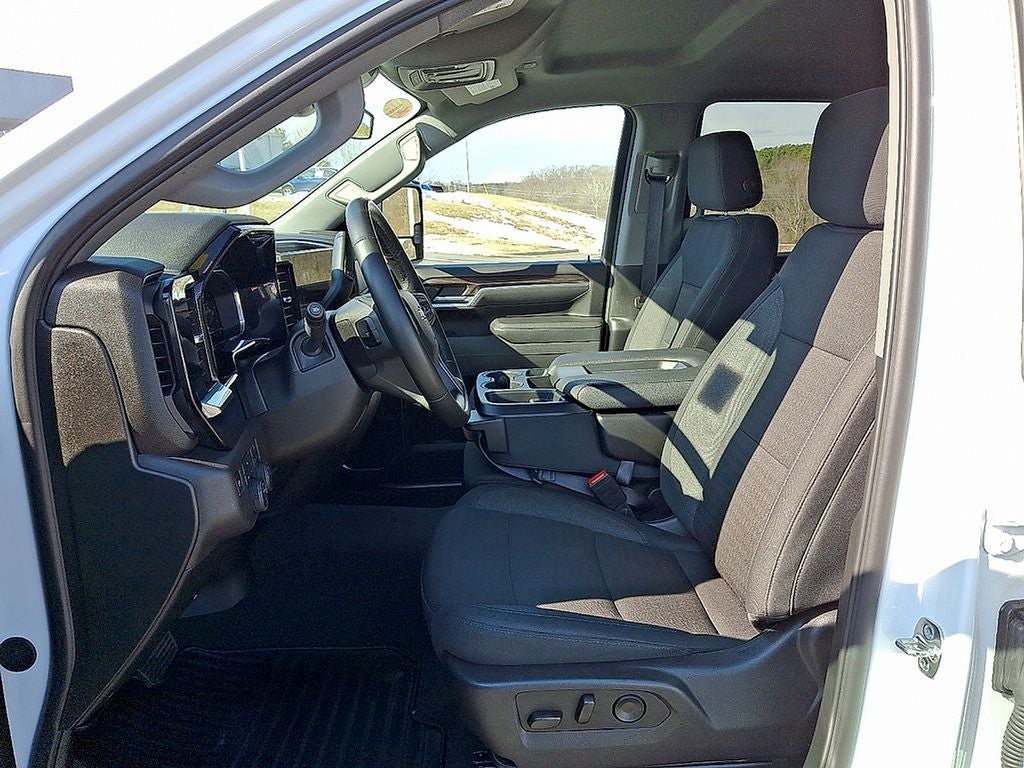 2025 Chevrolet Silverado 2500HD LT