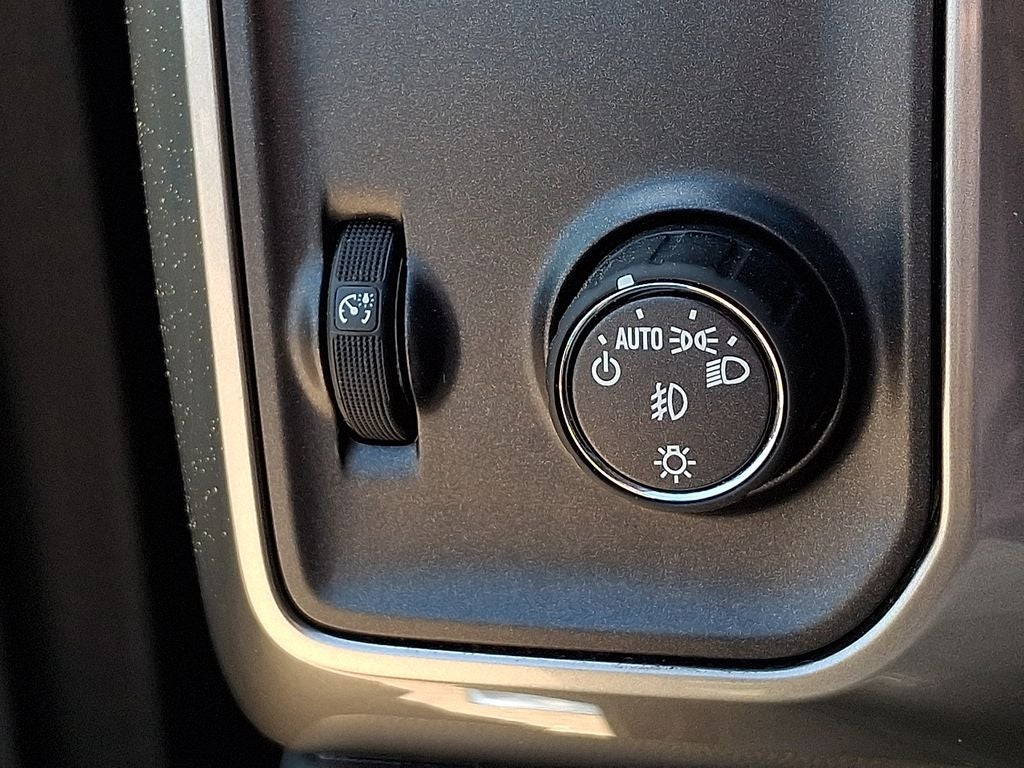 2017 Chevrolet Silverado 1500 LT LT1