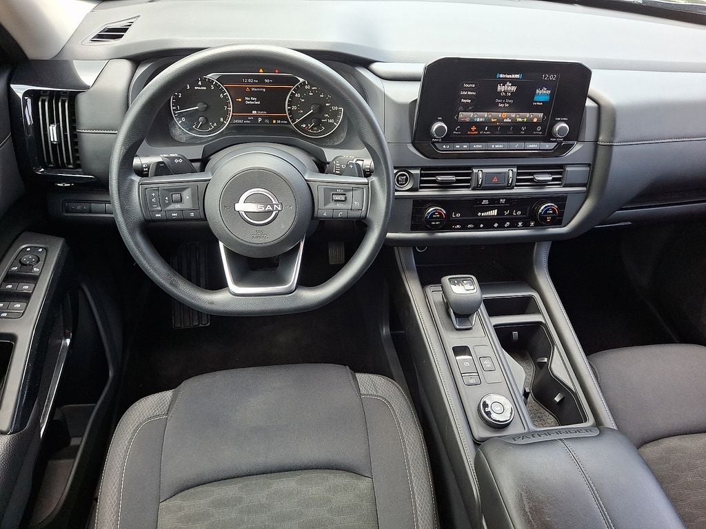 2024 Nissan Pathfinder S