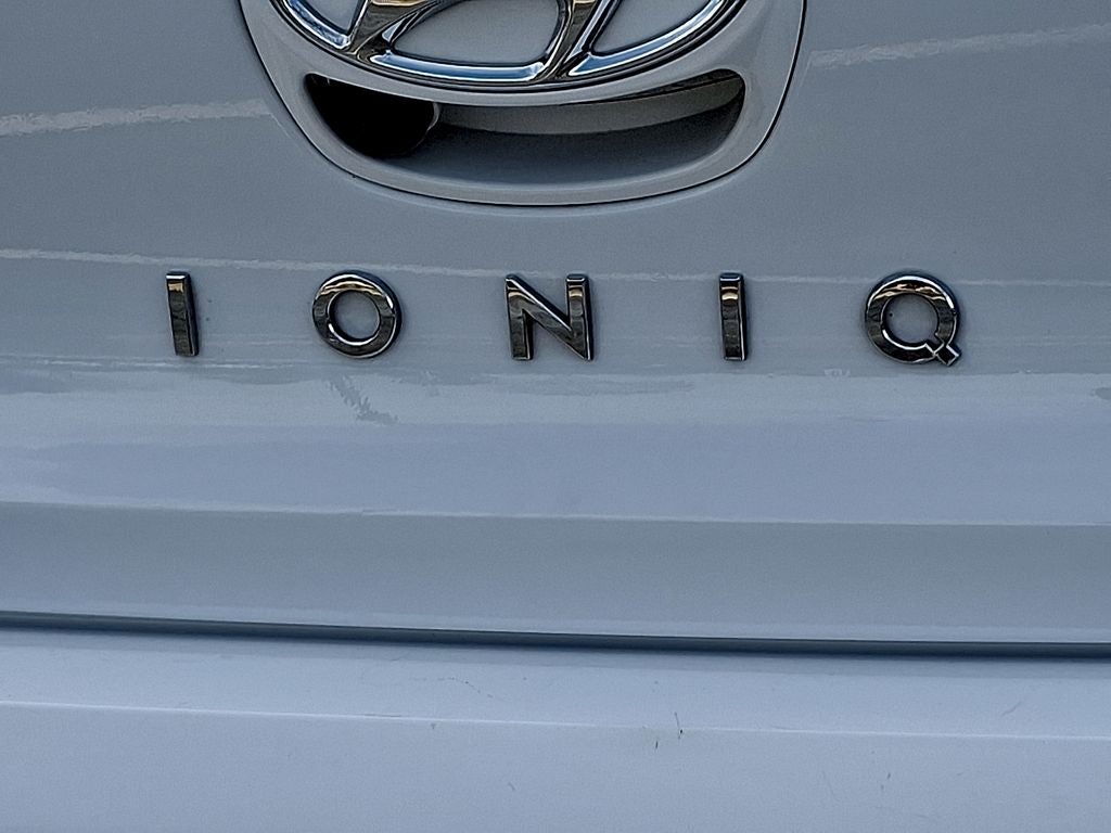 2021 Hyundai Ioniq Electric Limited