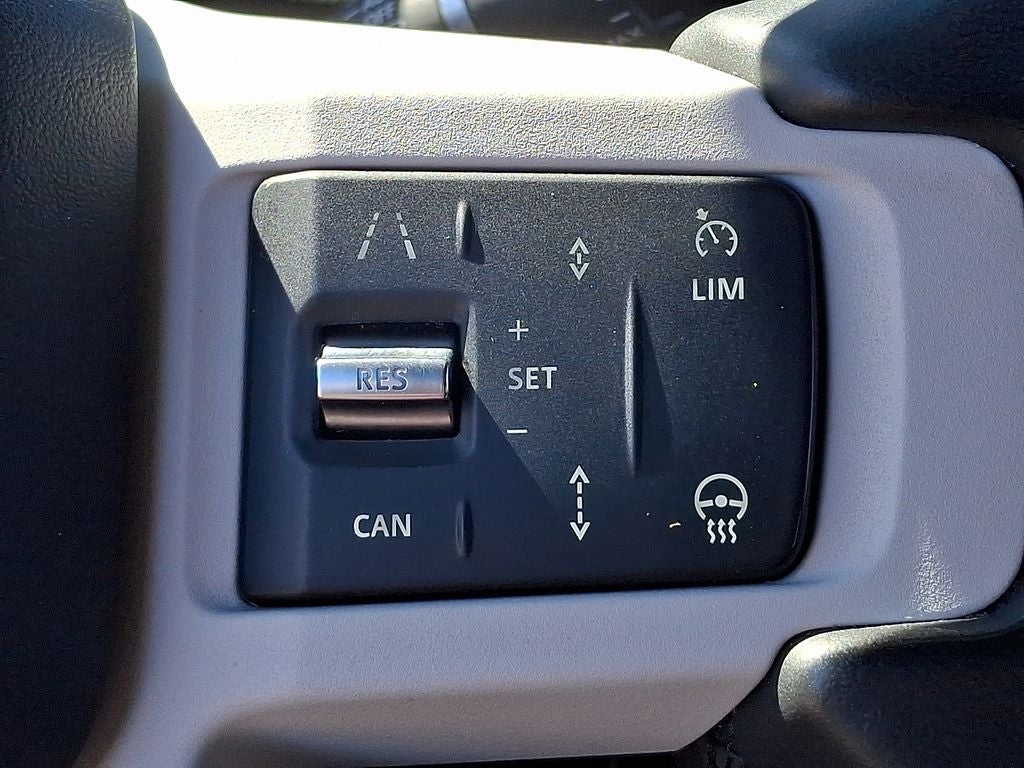 2025 Land Rover Defender 110 S