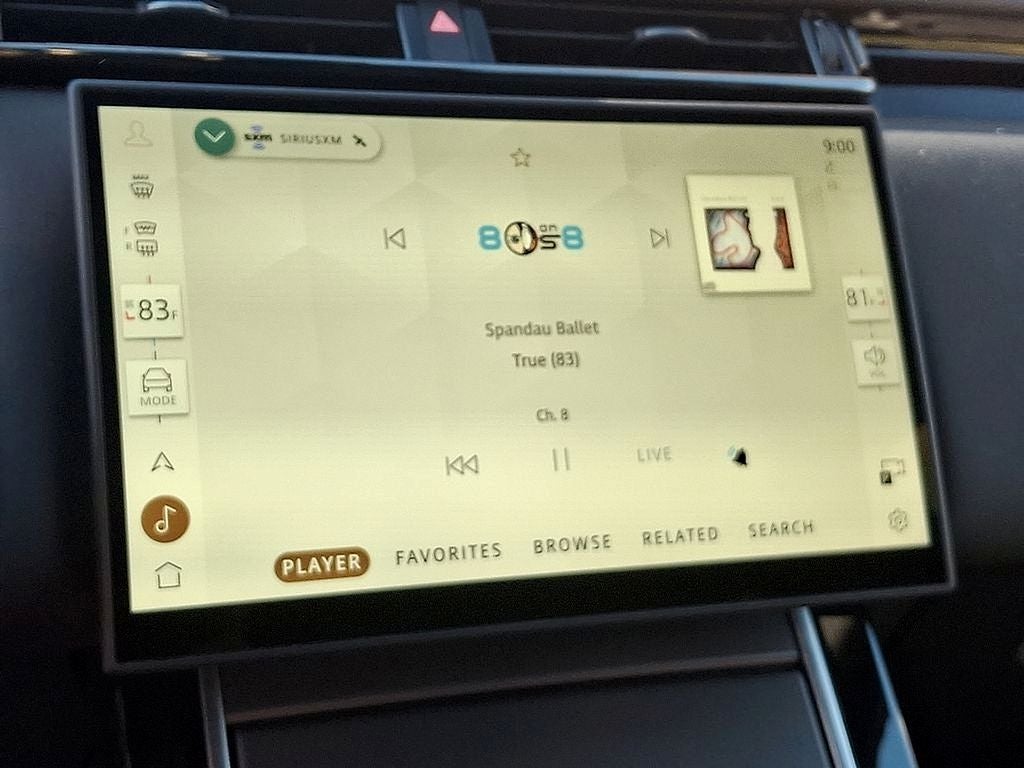 2025 Land Rover Range Rover Velar Dynamic SE