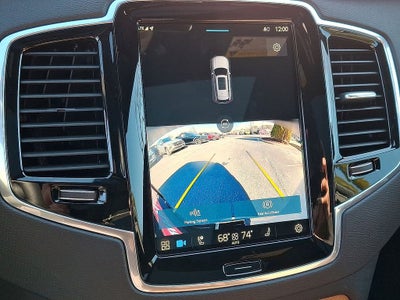 2025 Volvo XC90 B5 Plus