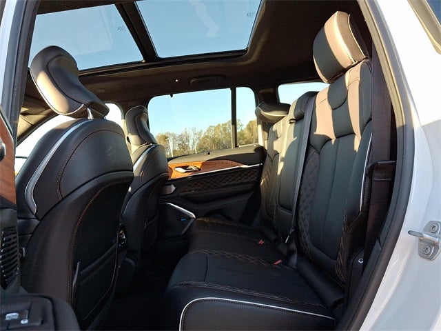 2025 Jeep Grand Cherokee Summit Reserve 4x4