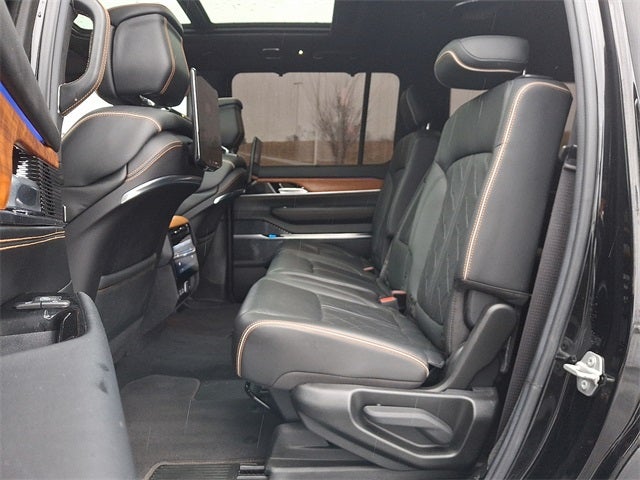 2022 Jeep Grand Wagoneer Series III 4x4