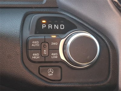 2025 RAM 1500 Big Horn Crew Cab 4x4 5'7' Box