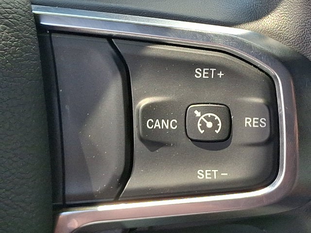 2024 RAM 1500 Laramie Crew Cab 4x4 5'7' Box