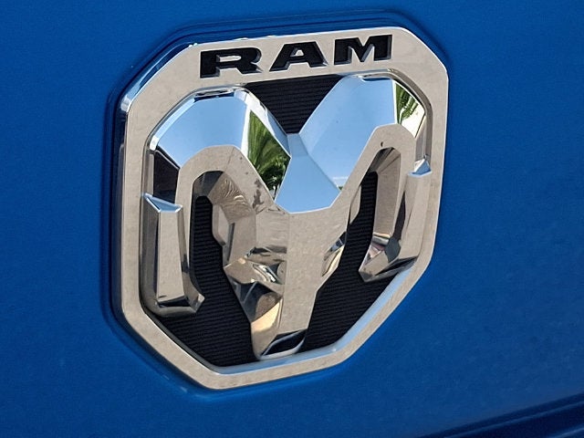 2024 RAM 1500 Laramie Crew Cab 4x4 5'7' Box