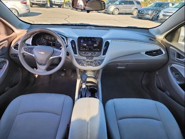 2021 Chevrolet Malibu FWD LT