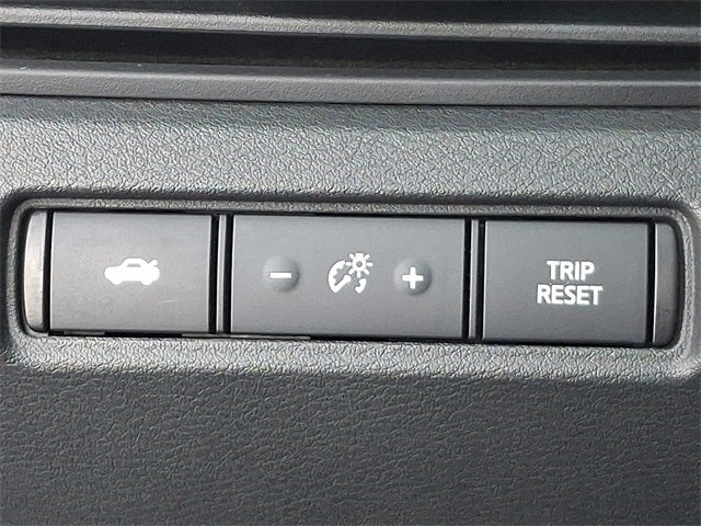 2022 Nissan Altima SR FWD