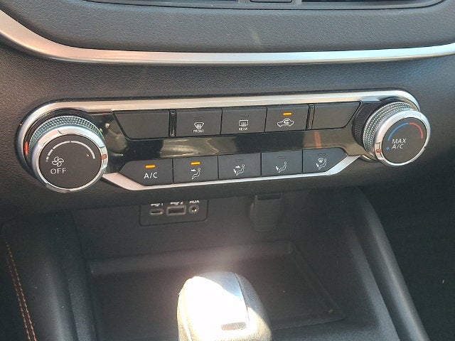 2020 Nissan Altima SR FWD