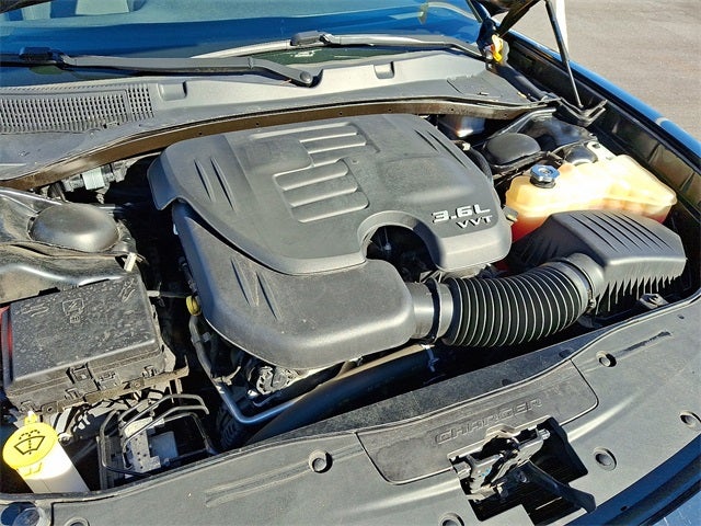 2020 Dodge Charger SXT RWD