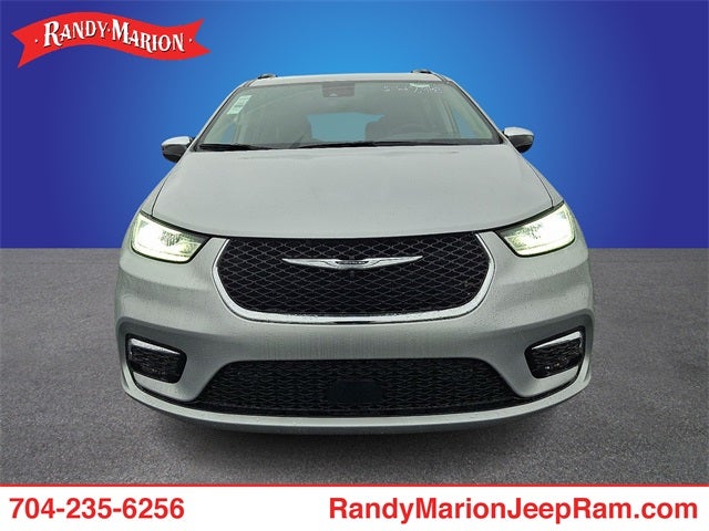 2023 Chrysler Pacifica Limited AWD