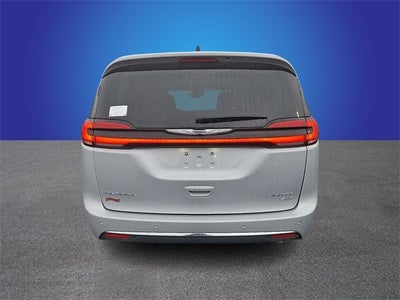 2023 Chrysler Pacifica Limited AWD