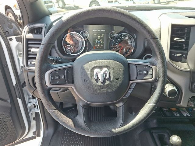 2023 RAM 3500 Tradesman Crew Cab 4x4 6'4' Box