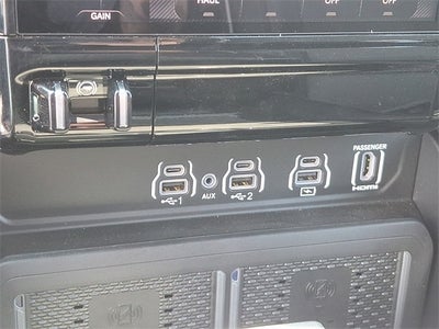 2025 RAM 2500 Limited Crew Cab 4x4 6'4' Box