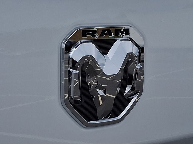 2024 RAM 2500 Tradesman Regular Cab 4x4 8' Box