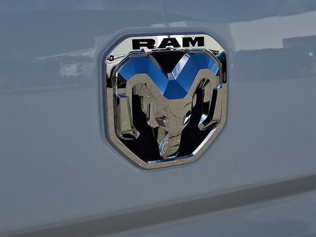 2024 RAM 2500 Tradesman Regular Cab 4x4 8' Box