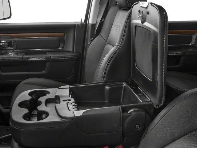 2017 RAM 2500 Laramie Crew Cab 4x4 6'4' Box