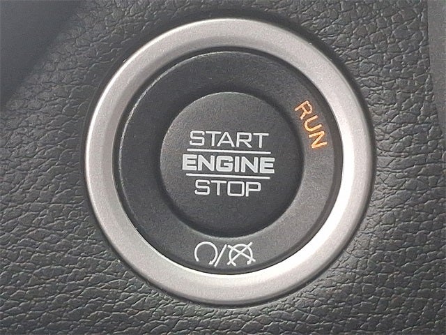 2023 RAM 2500 Tradesman Crew Cab 4x4 8' Box