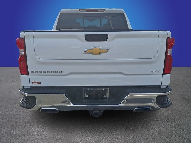 2021 Chevrolet Silverado 1500 4WD Crew Cab Short Bed LTZ