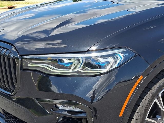 2020 BMW X7 M50i